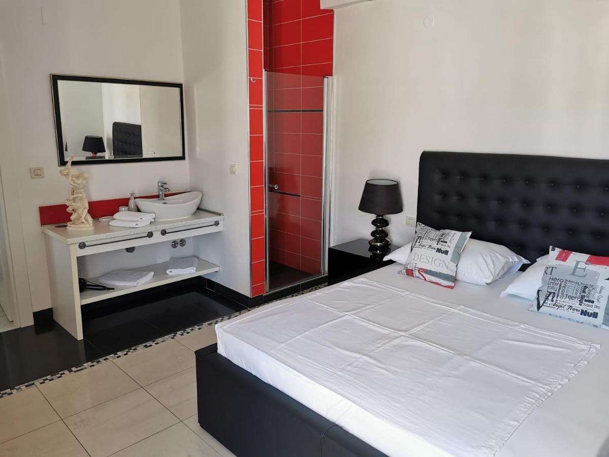 Luxury Apartment Prestige Villa Bellevue Vis Bagian luar foto