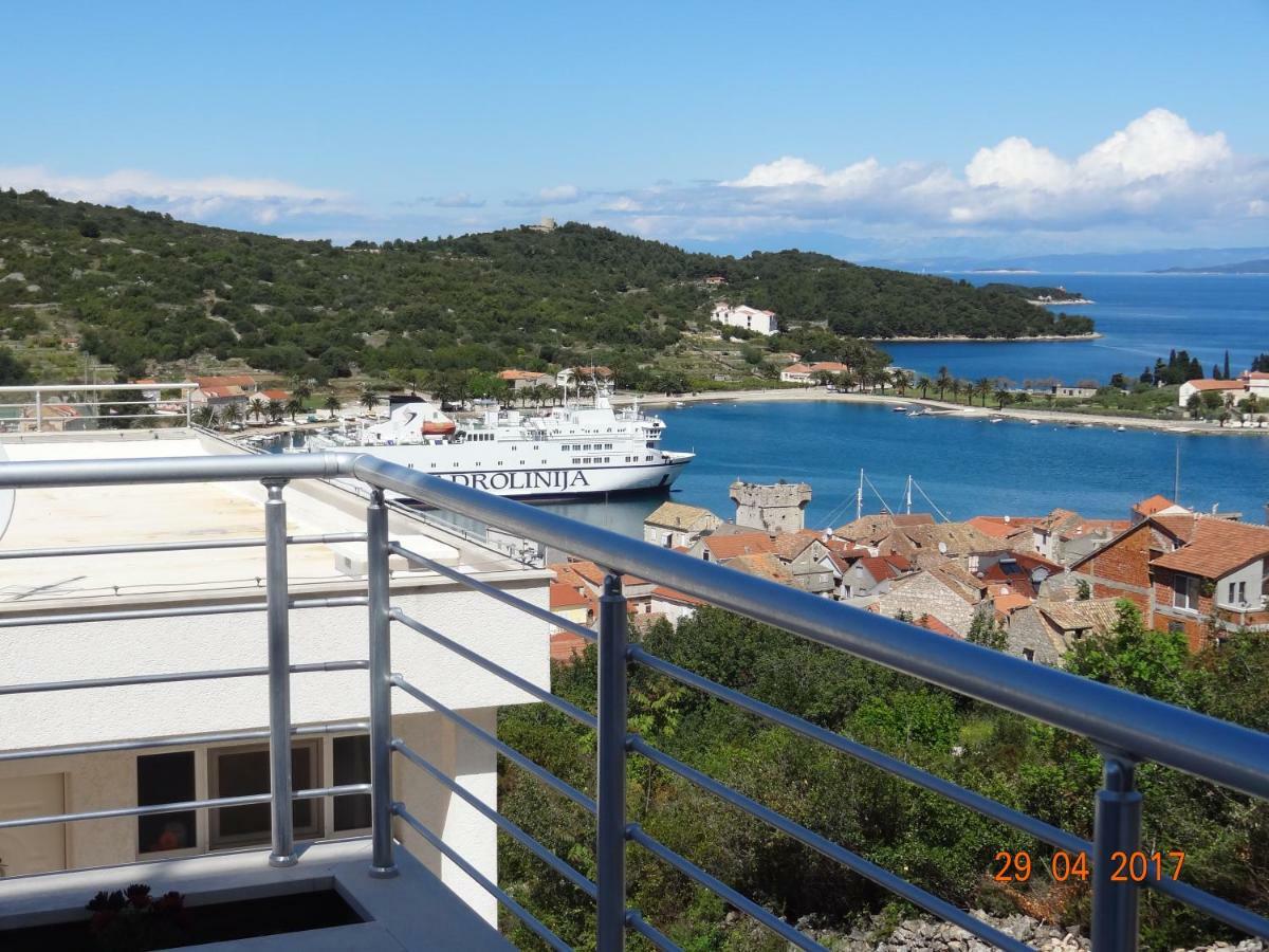 Luxury Apartment Prestige Villa Bellevue Vis Bagian luar foto